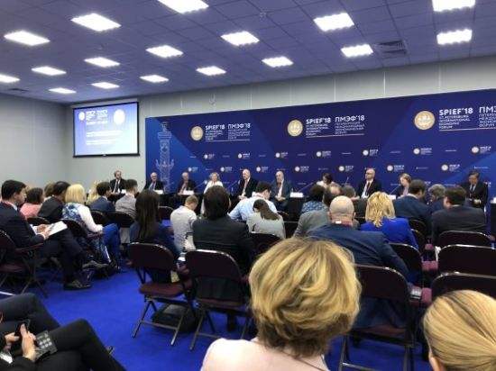 圣彼得堡经济论坛呼吁强化多边经贸机制