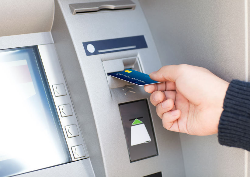 银行无卡取款方式扫描：“扫码取现”普及度更高