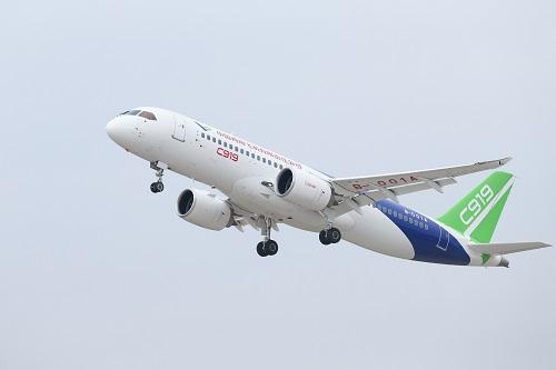 C919 makes more test flights