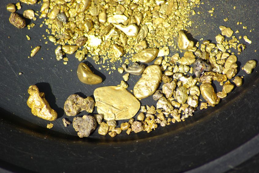 赤峰黄金拟2.75亿美元在老挝收购矿山