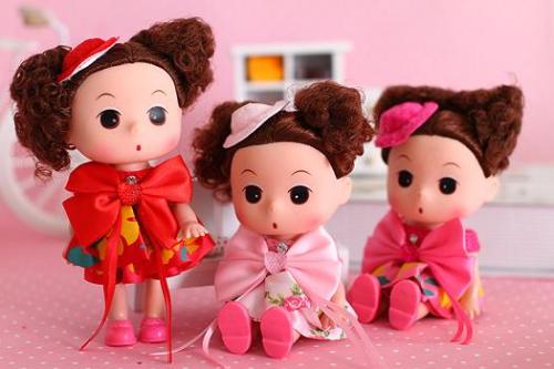 洋玩具广受青睐　“中国娃娃”挤不进孩子朋友圈