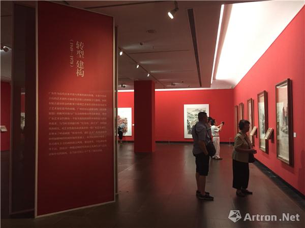 “时代风华——20世纪中国美术名家精品展”展览现场