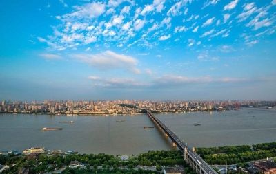 刘士林：“文化型城市群”引领长江流域发展