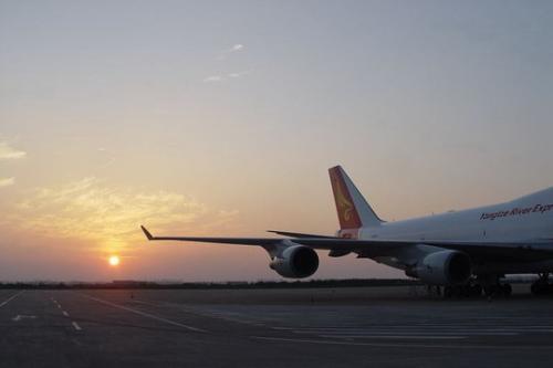 天津货运航空正式获准开航运营