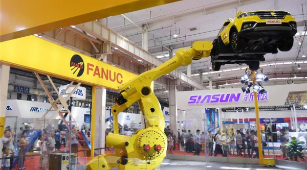 China’s robotic industry grows to USD 7 billion in 2017
