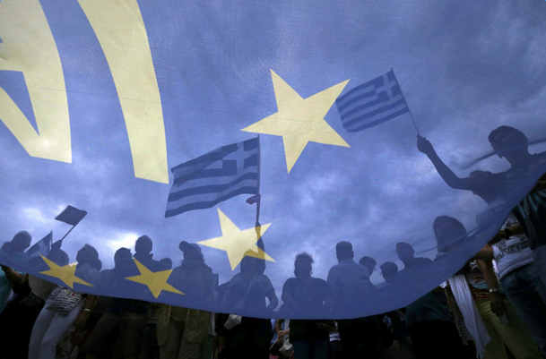 希腊脱离债务“高危区”　经济前景压力犹存