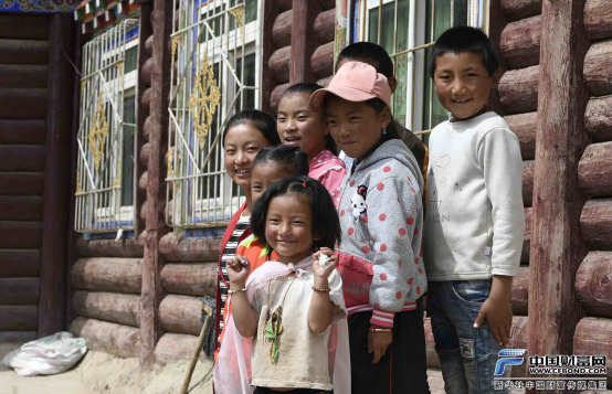 兴动公益回访之卡西泽翁：教育放飞高原藏区自信的百灵