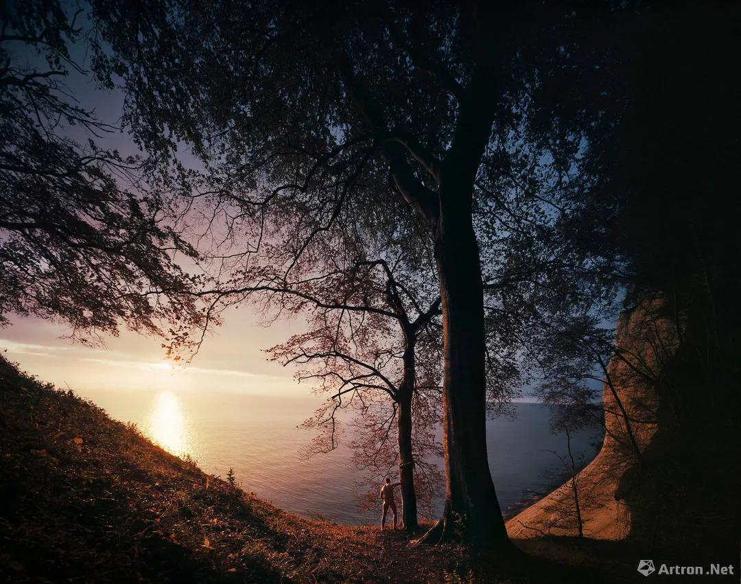 《白崖》 “新浪漫”系列 2014 《白崖》 “新浪漫”系列 2014