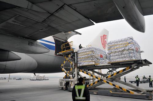 New air cargo service center launched in Shanghai