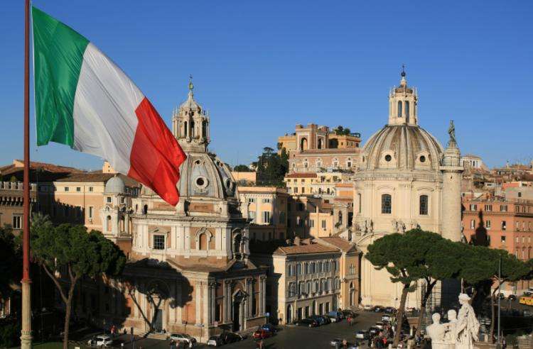 意大利设定预算赤字2.4%