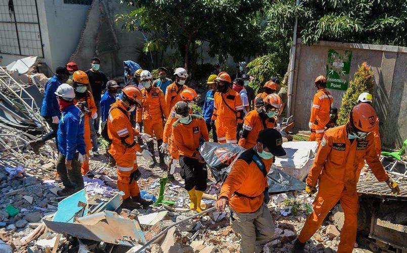 印尼灾区救援与重建在艰难中进行