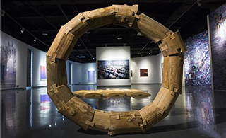 大咖作品齐聚南山博物馆：回顾当代艺术四十年的“先锋之路”