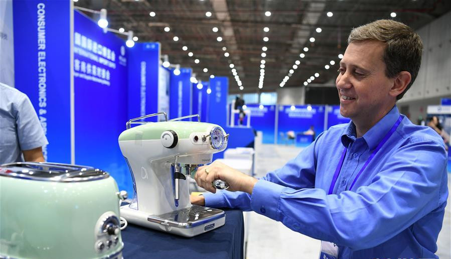 Shanghai rolls out measures to ease customs process for CIIE