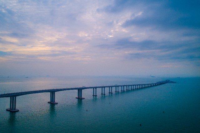​World’s longest sea-crossing bridge launch today in Southern China