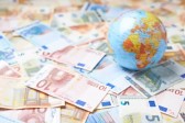 连降三月，10月外储创去年以来最大跌幅！外管局：有望在波动中保持稳定