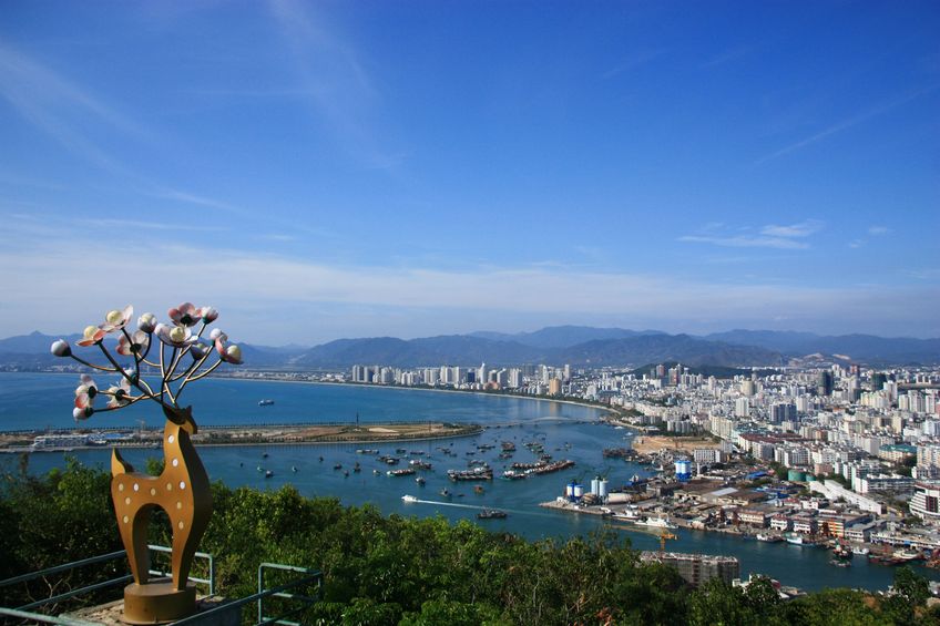 海南板块午后飙升 海峡股份等多股直线封板