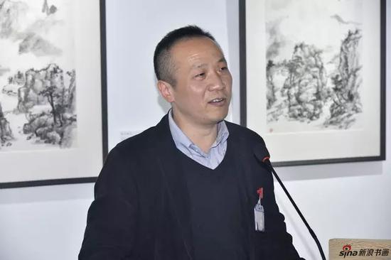 著名书法家、北京介居书院美术馆馆长张智重先生