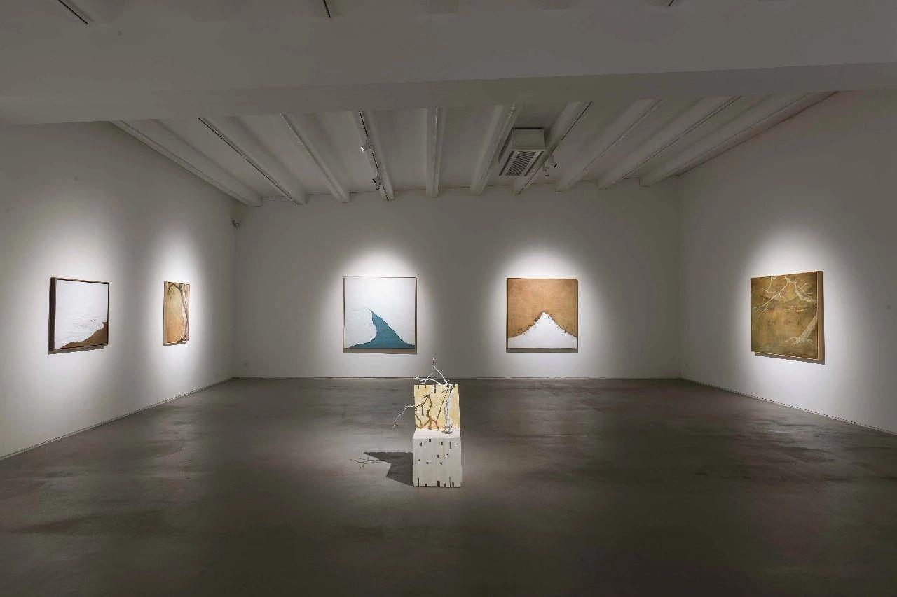 亚洲讲堂 | 疏离之境：方志凌对话尹朝辉、尹朝宇,尹朝辉,尹朝宇,方志凌,亚洲,讲堂,亦安画廊,香港,亚洲艺术中心,油画,厦门