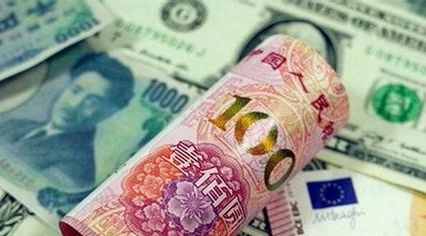 人民币汇率双向浮动弹性料显著增强