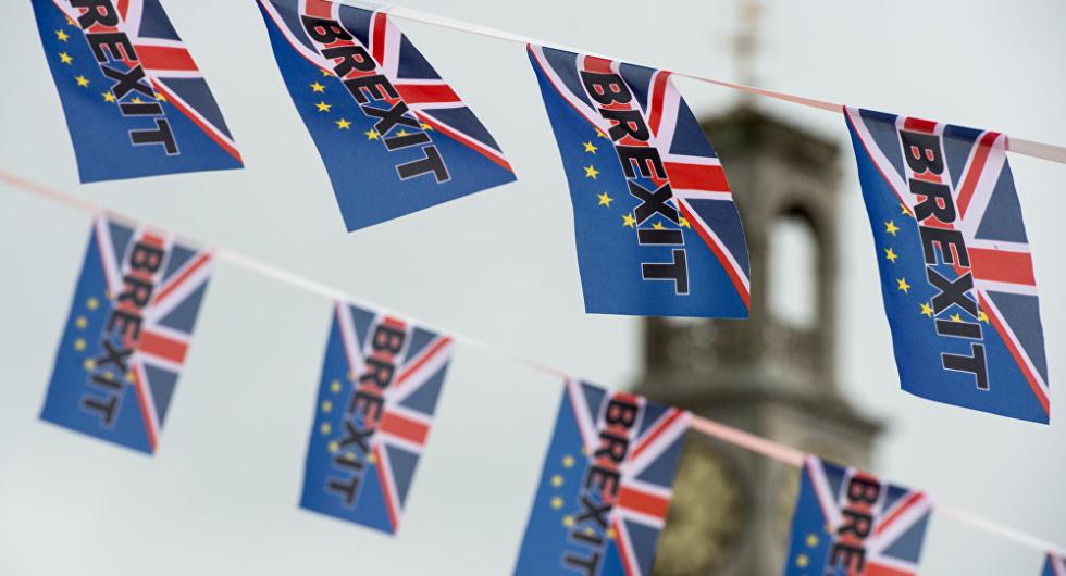 英国延期“脱欧”最多拖到7月