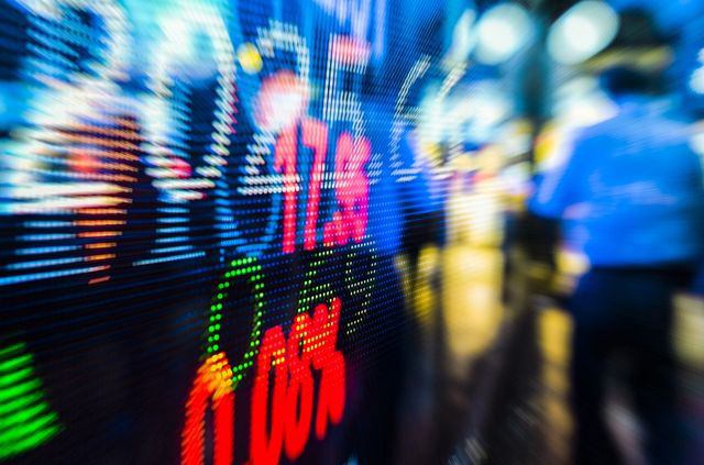 港股能源板块走强 北京燃气蓝天涨近7%