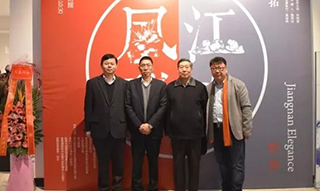 画家庞飞蒲石砖拓艺术展在龙现代美术馆开幕