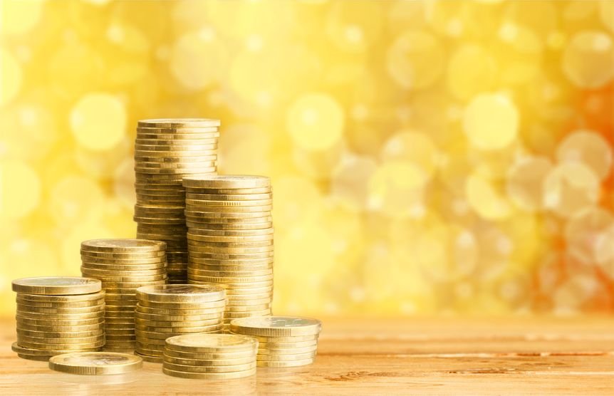 COMEX6月黄金期货收涨0.5% 站上1300美元／盎司关口