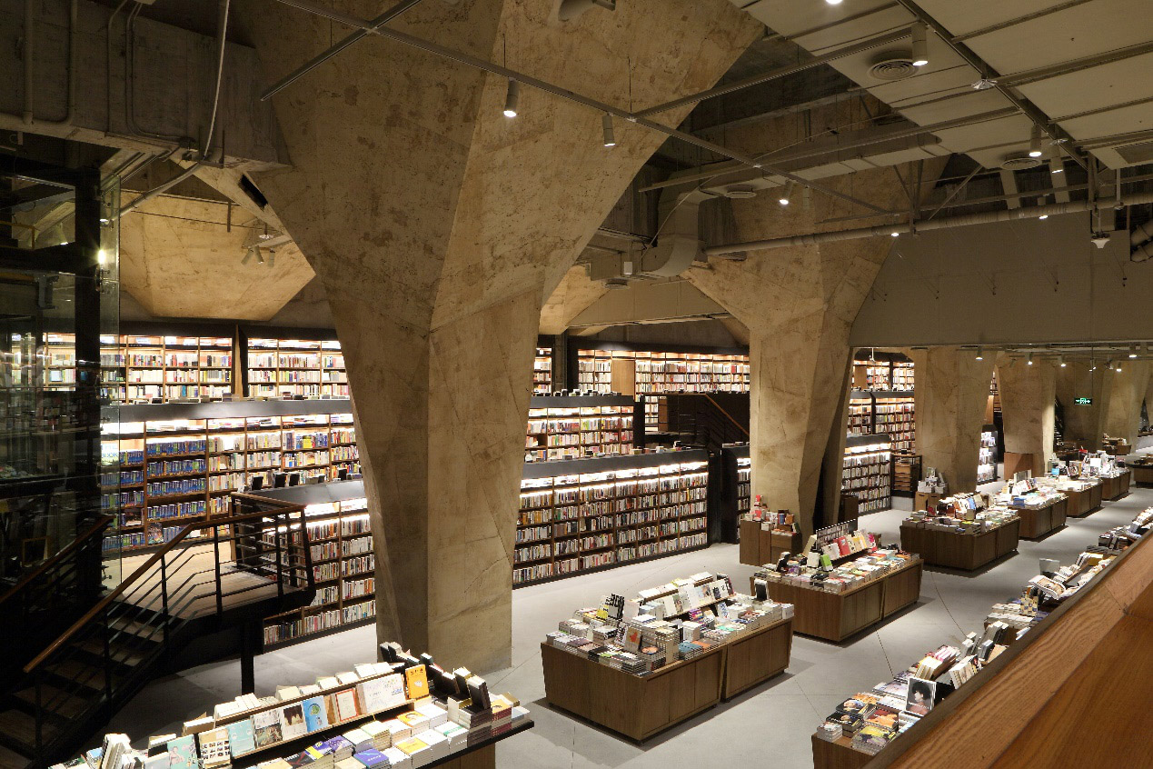 一家引发国际关注的中国书店，其经营模式有何独到之处？