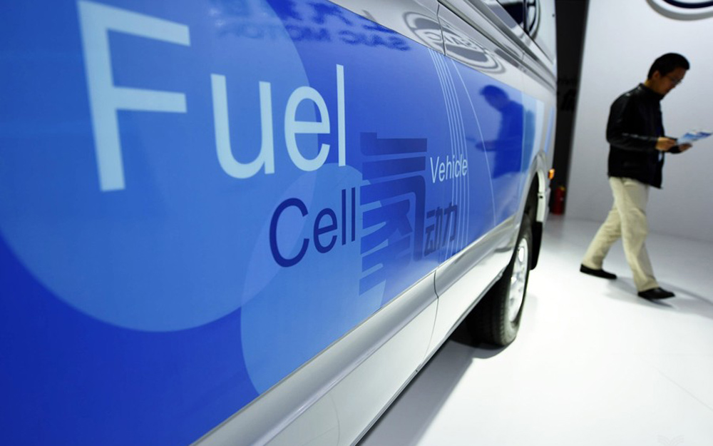新能源汽车岔路口：纯电动瓶颈，氢燃料登场