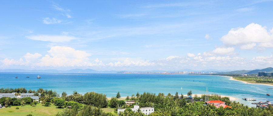 海南加快推进先导性项目建设