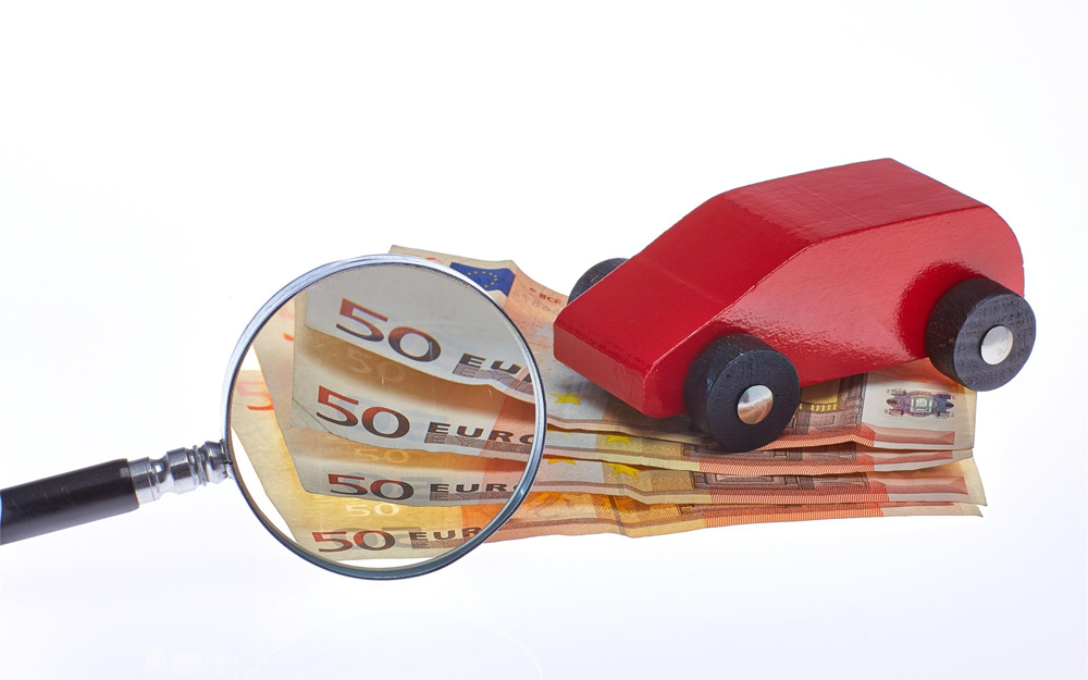 汽车金融逆市猛增　车贷ABS超千亿