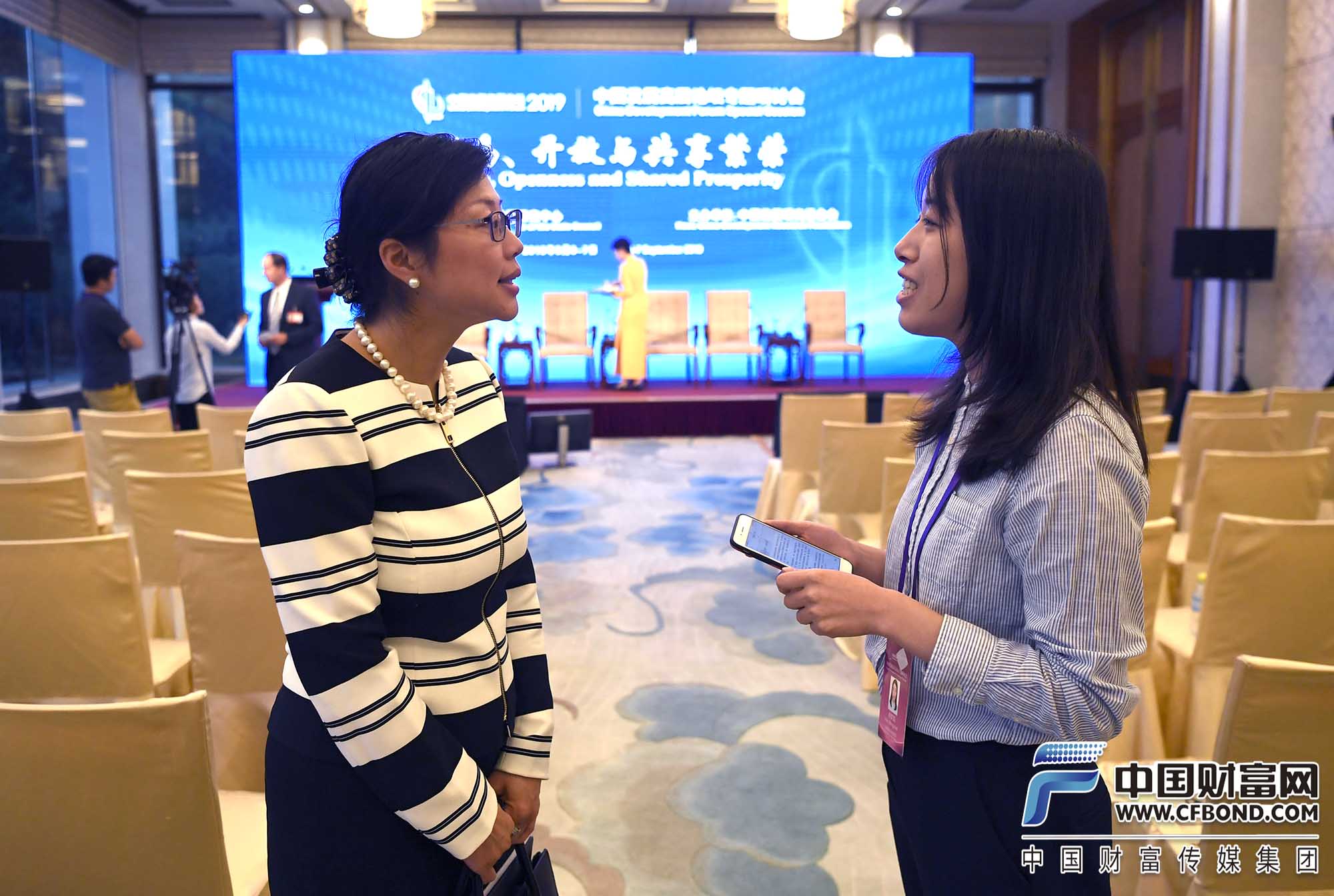 中国财富网记者郝梦圆采访美国国际集团中国区首席执行官孙立群
