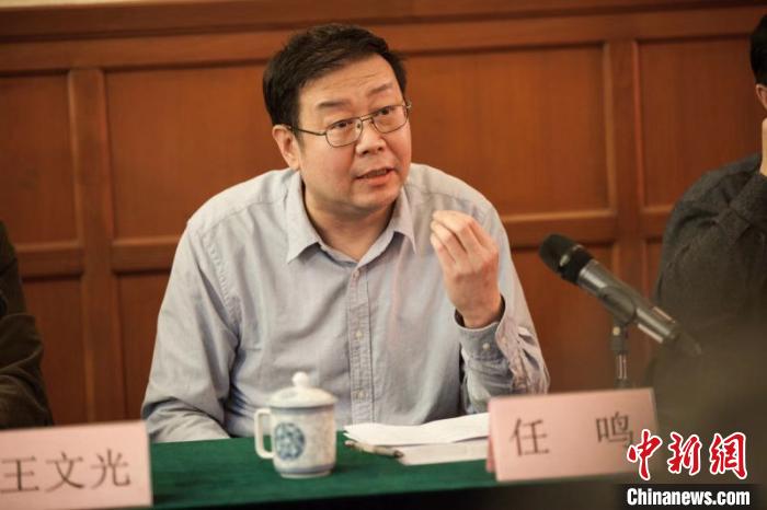 任鸣 小新 摄