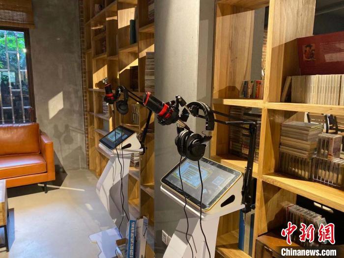 重庆大学开设“可以听”的图书馆