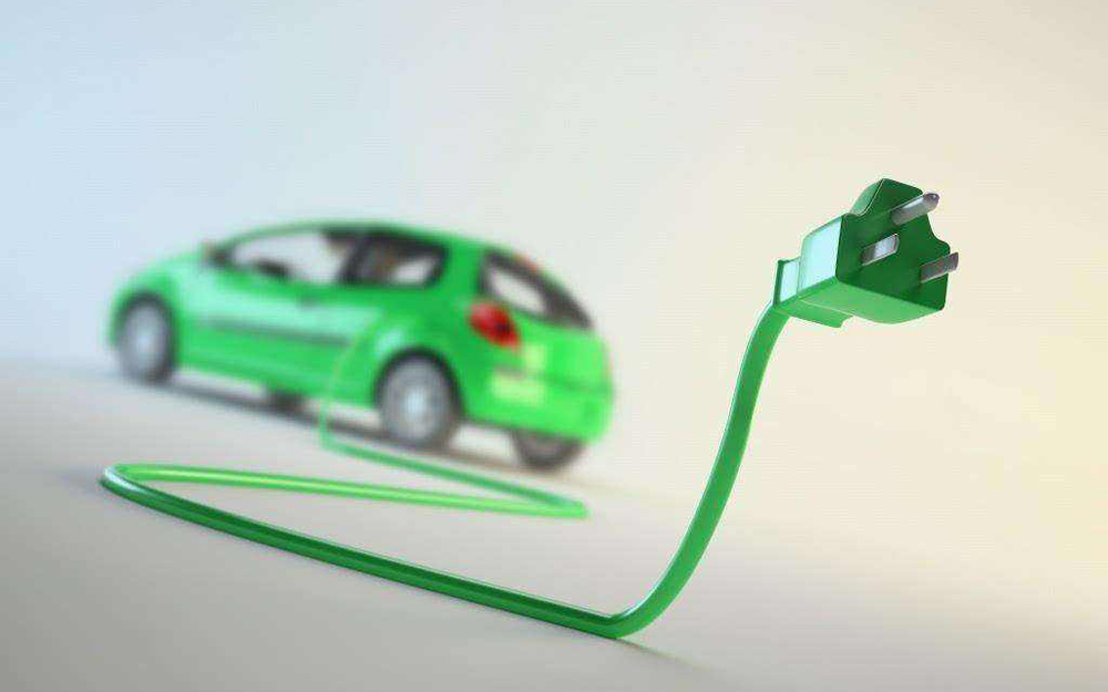 中外车企在挑战中发力中国新能源汽车市场