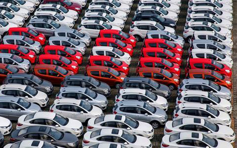 中汽协：1月份汽车销量预计下降18%