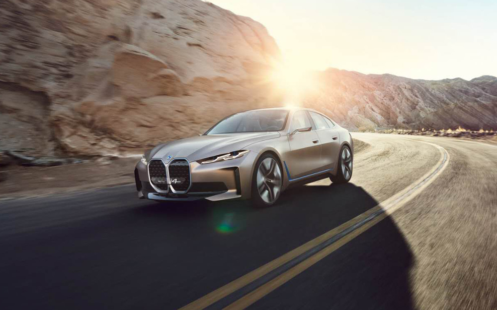 ​纯电动BMW i4概念车首发 宝马加速推进电气化进程