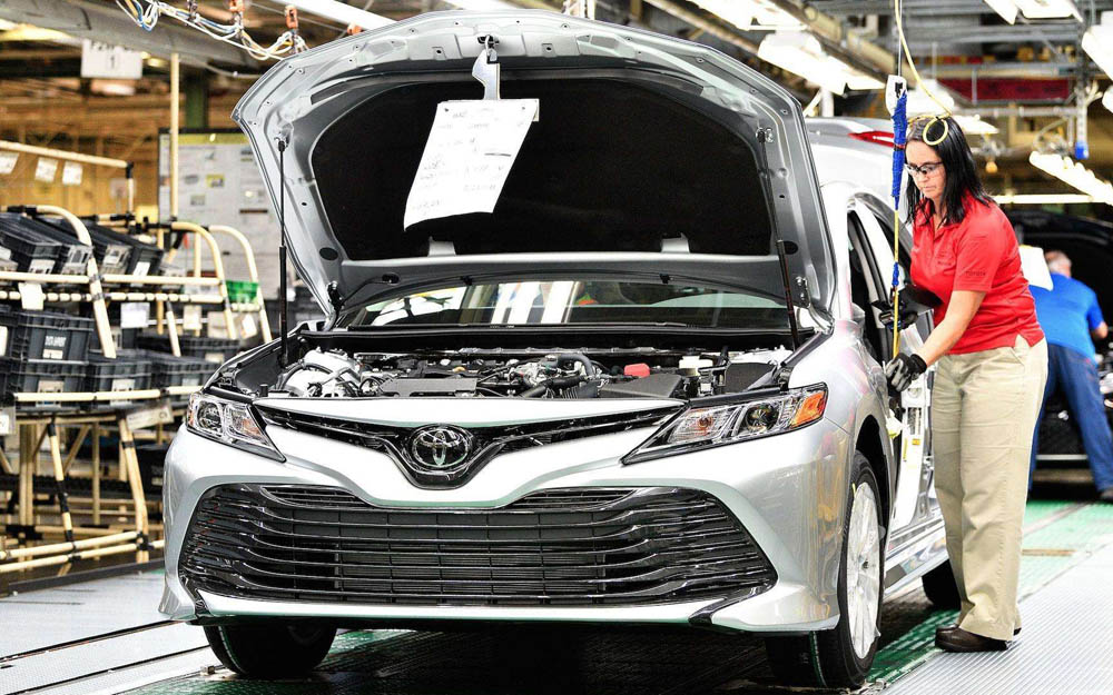 丰田决定对日本国内5家工厂的7条生产线暂停生产