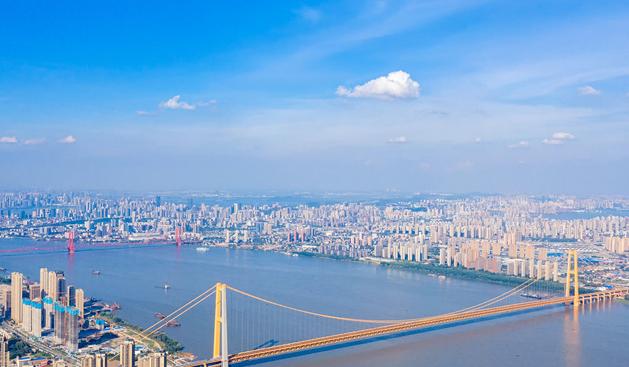 各地吹响新基建“集结号” 重大项目相继动工