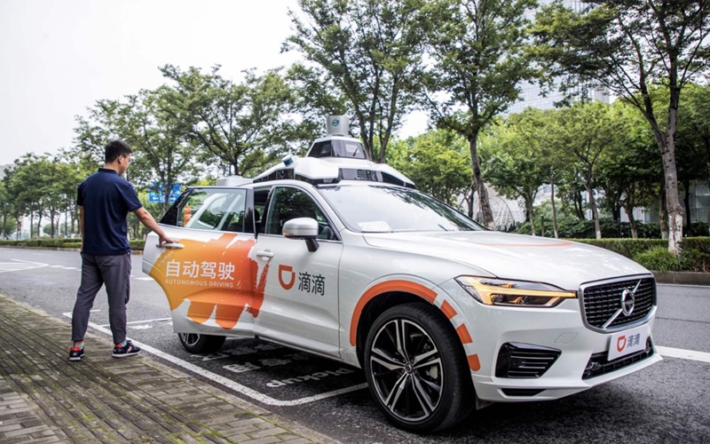 上海智能网联汽车规模化示范应用启动