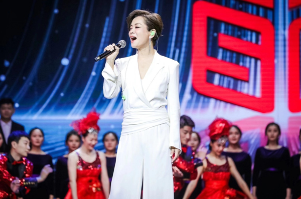 阿云嘎、张信哲、毛阿敏来了！明星点赞2020中国品牌日晚会