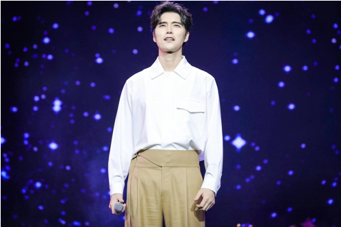 阿云嘎、张信哲、毛阿敏来了！明星点赞2020中国品牌日晚会