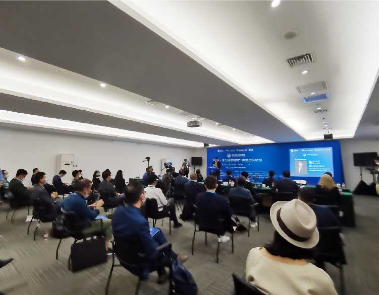 【直通进博会】第三届进博会设计创新论坛产业创新跨界 助力“双循环新发展格局”