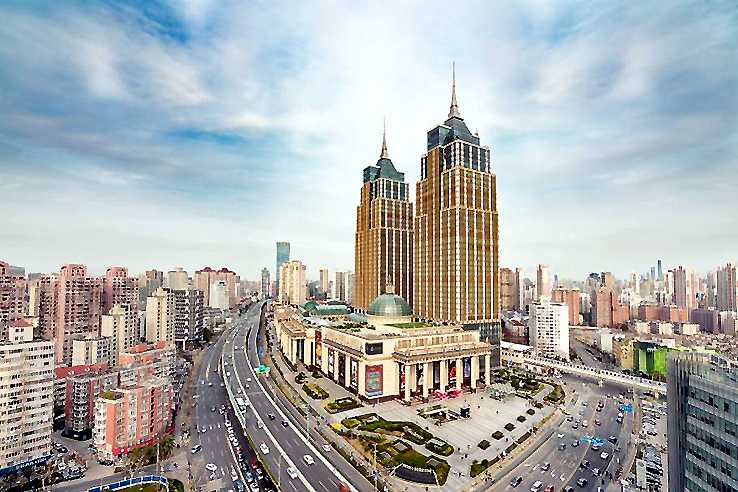 上海环球港金色大厅璀璨盛启 美育艺术实践基地揭牌仪式隆重举行