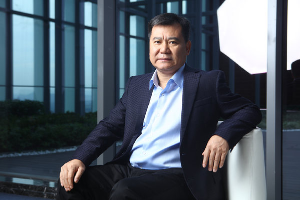 激荡三十年 苏宁创新变革且行且进