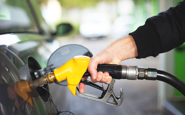 国内汽、柴油价格每吨分别提高150元和145元