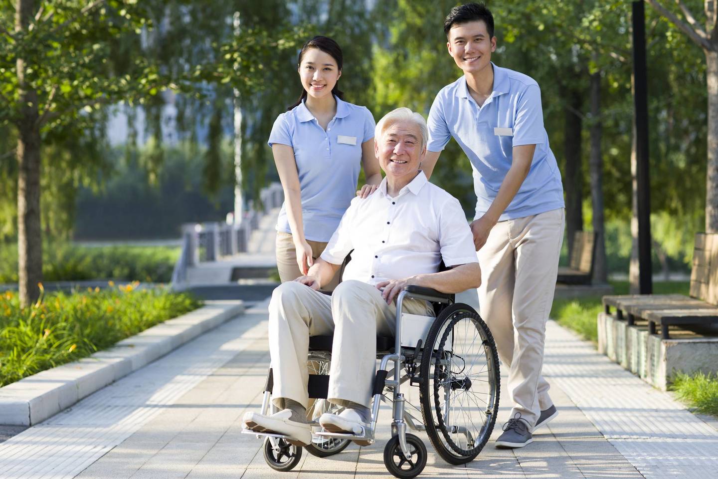 三部门：未来两年培育一批健康养老产业集群