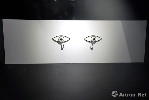 漫画家tango个展"任意门"开幕