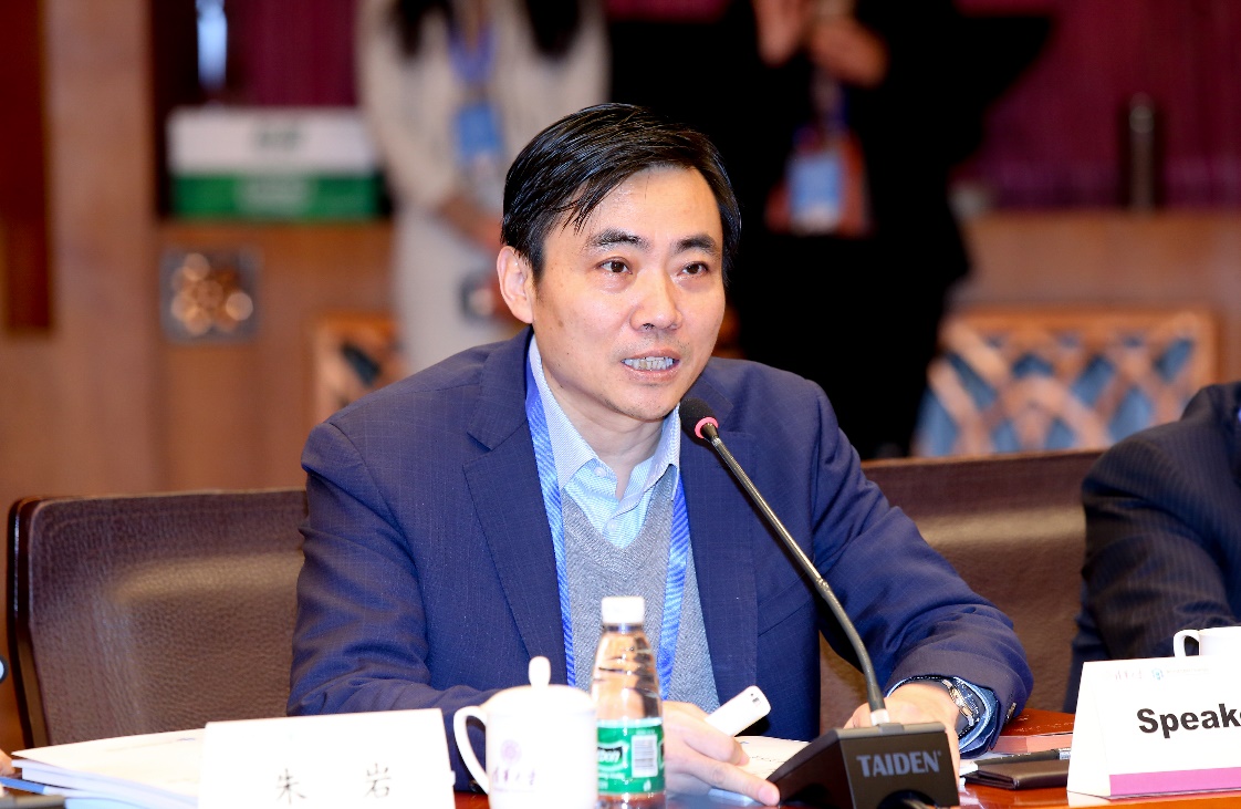 清华大学互联网产业研究院产业转型顾问委员会第一次会议成功召开