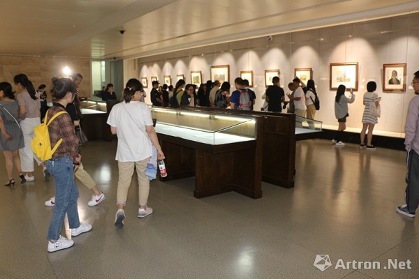 "心灵的回归"张建中艺术作品展在合肥市赖少其艺术馆开幕